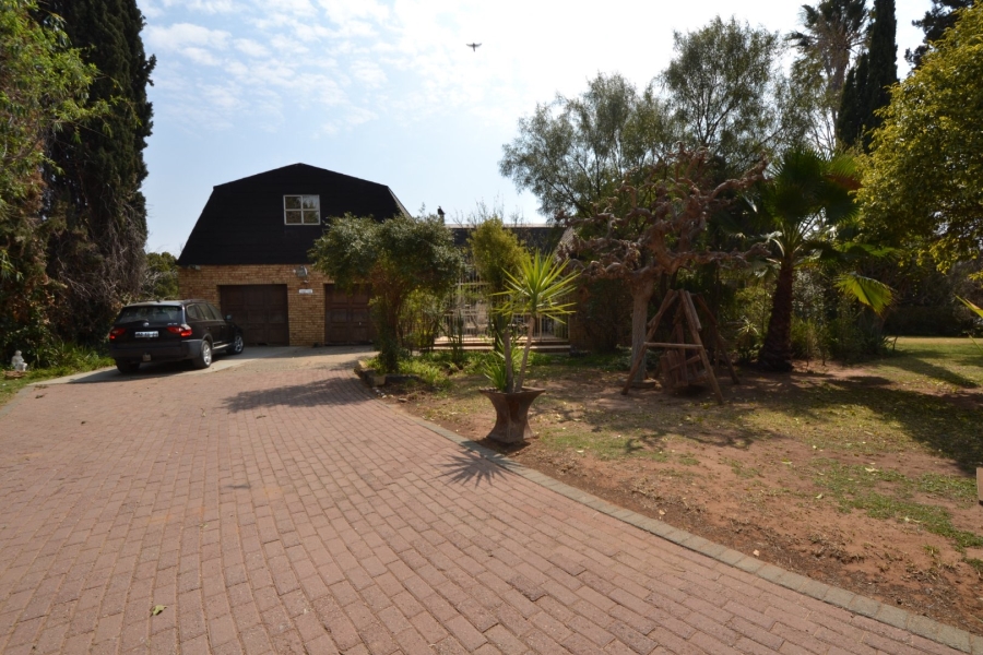 4 Bedroom Property for Sale in Hennenman Free State